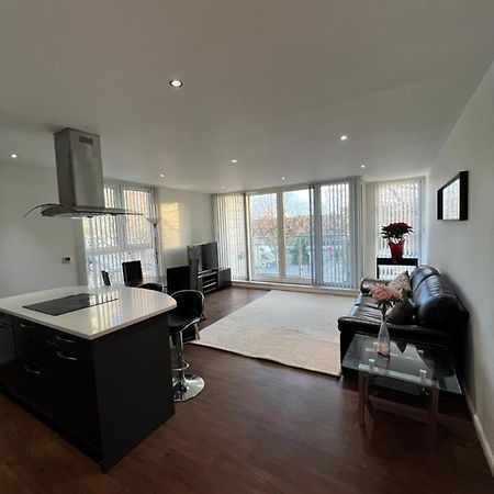 Апартаменты Royal Victoria Flat2 Лондон Экстерьер фото